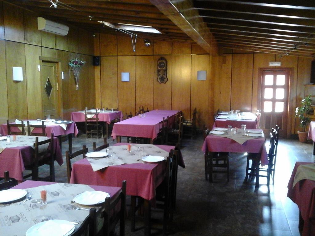 Hotel Asador Rindion Tineo Exterior foto